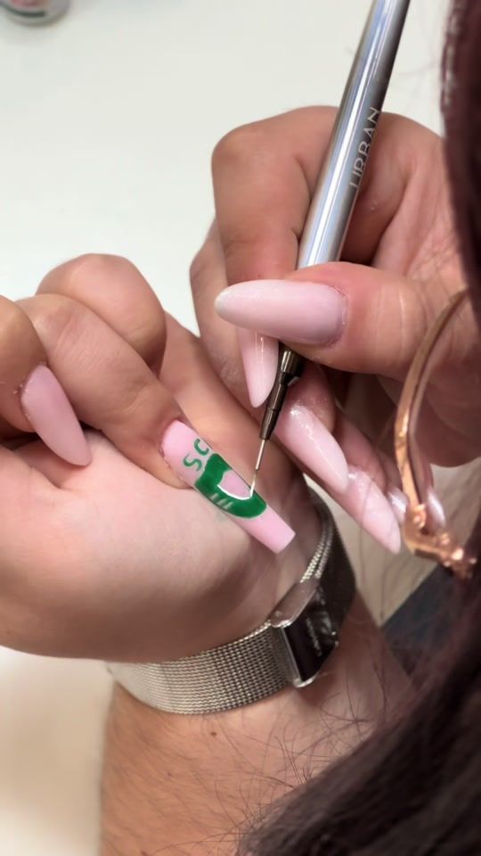 TikTok video thumbnail by ananaildesignerofc