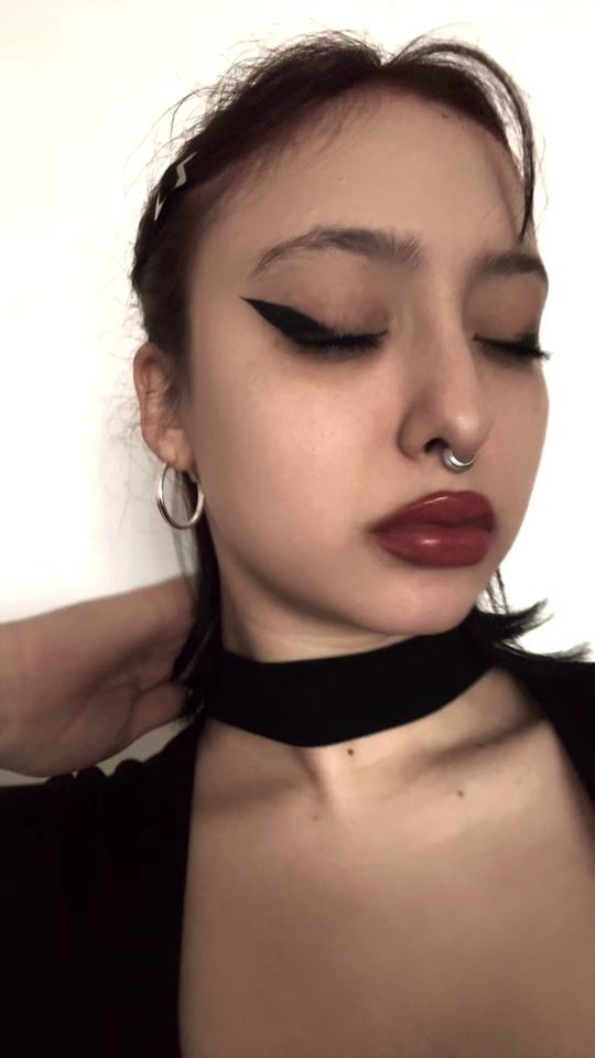 TikTok video thumbnail by _ambr1x