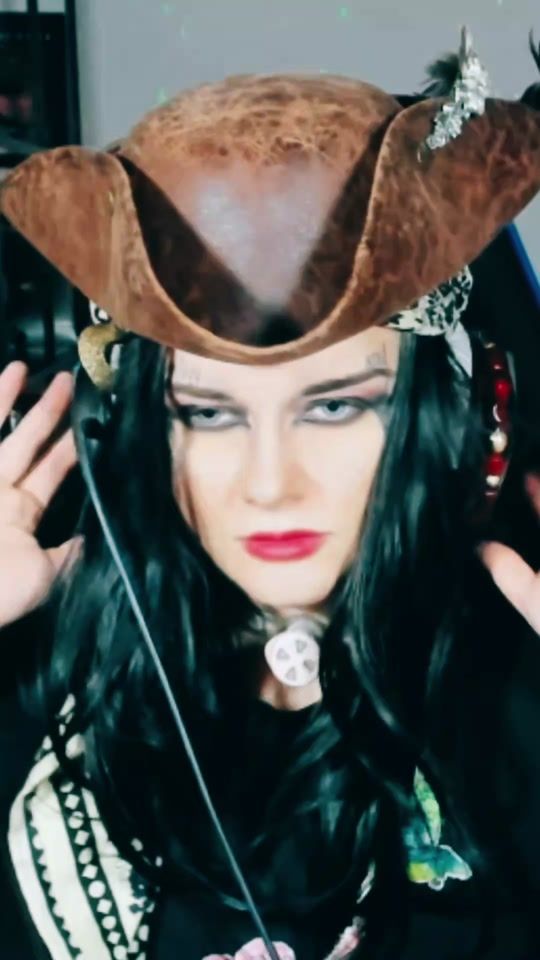 TikTok video thumbnail by la.viking.insoumise