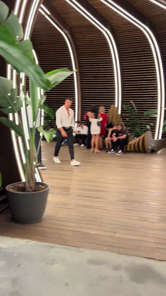 TikTok video thumbnail by albertogrecu