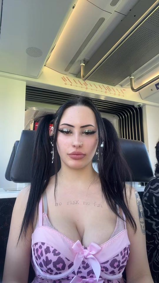 TikTok video thumbnail by bratz_evaa