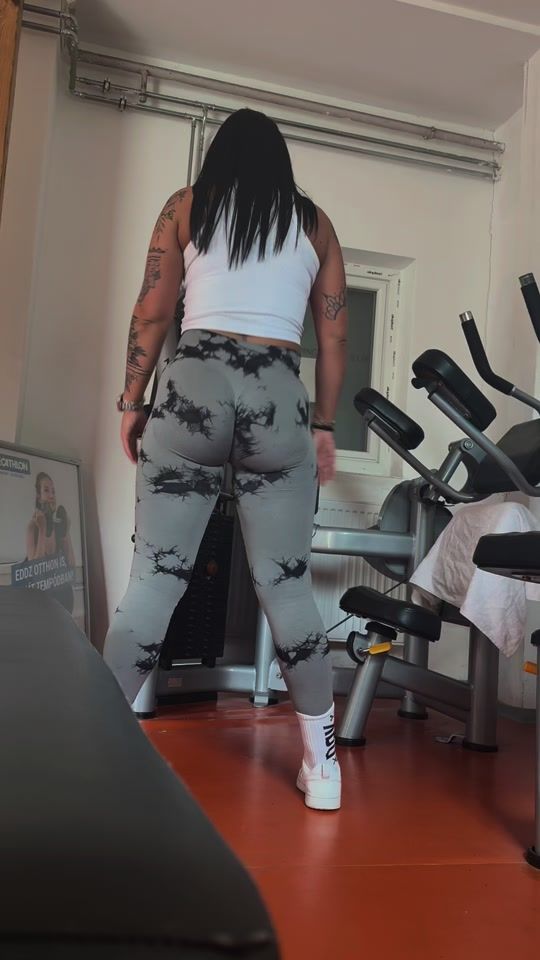 TikTok video thumbnail by bessie..28