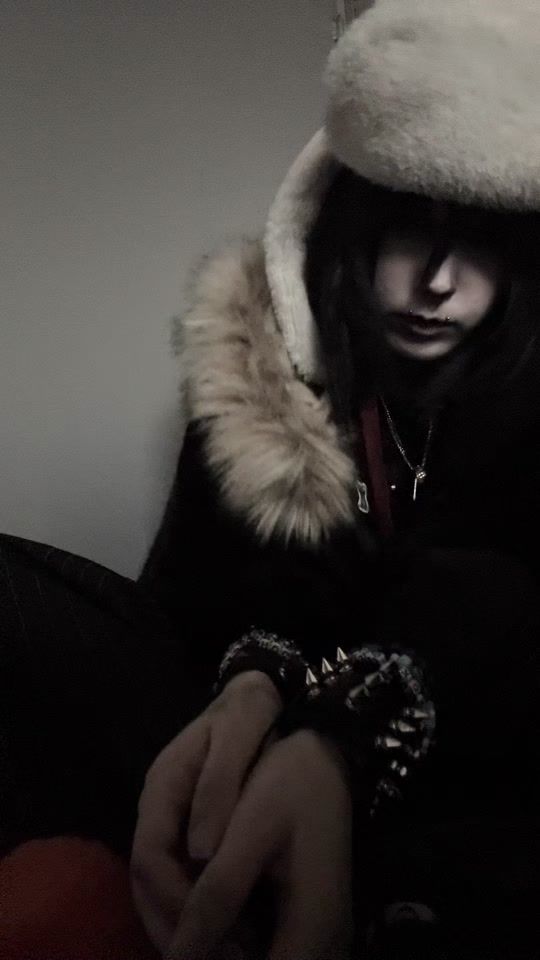 TikTok video thumbnail by random._.modnar_