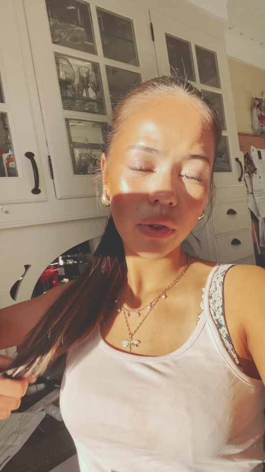 TikTok video thumbnail by oliviaasells