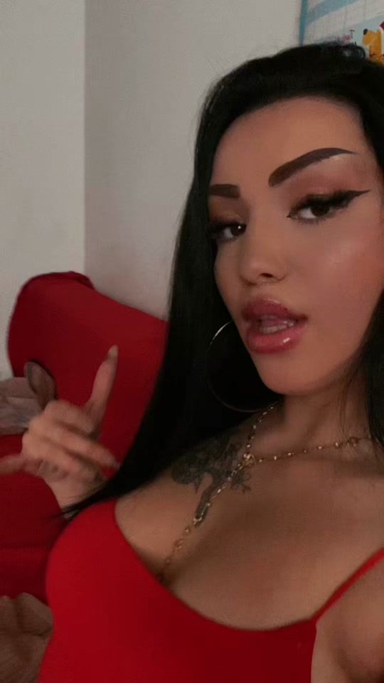 TikTok video thumbnail by roxana_rxnn