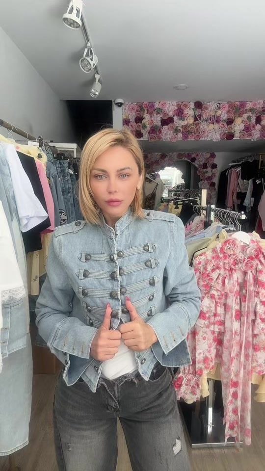 TikTok video thumbnail by elena_kjoy