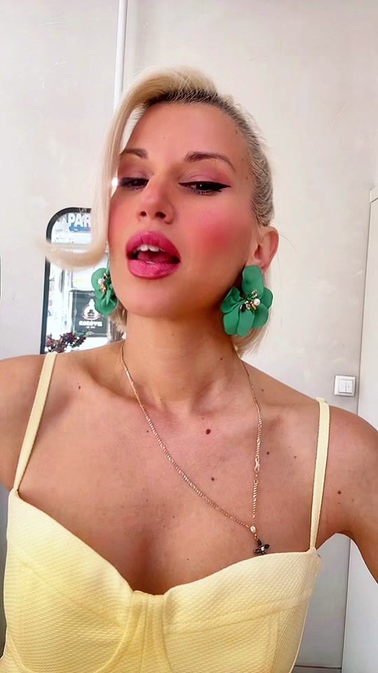 TikTok video thumbnail by athenianstore