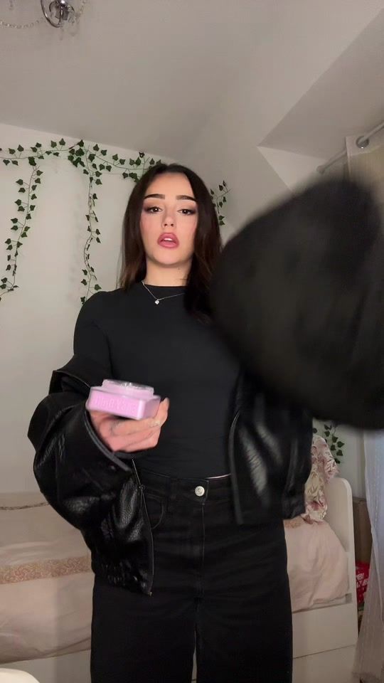 TikTok video thumbnail by theylovemerin