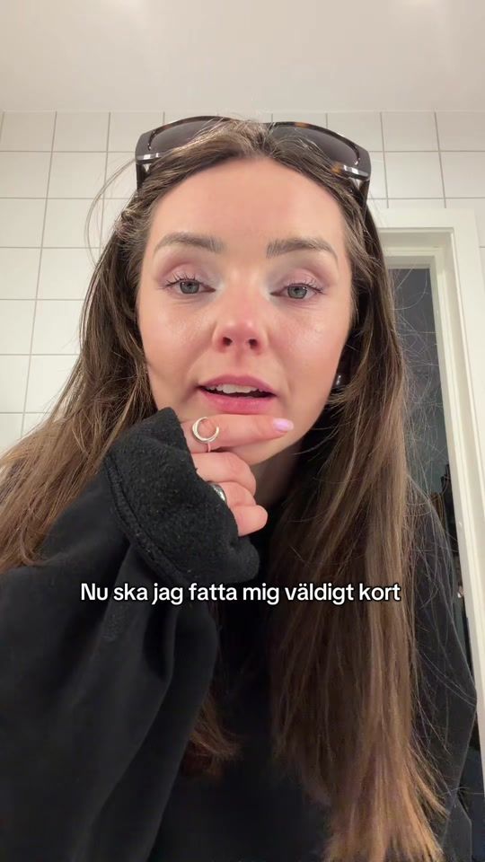 TikTok video thumbnail by carolinearonssons