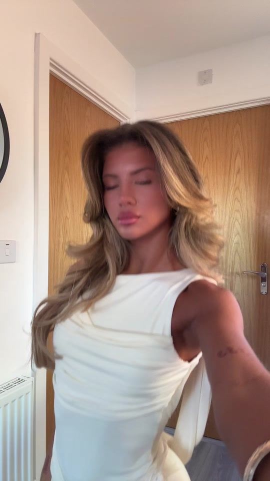 TikTok video thumbnail by wiktoriacxxx