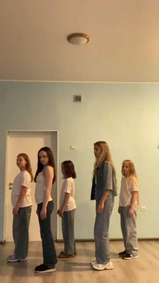 TikTok video thumbnail by dance.colorful_
