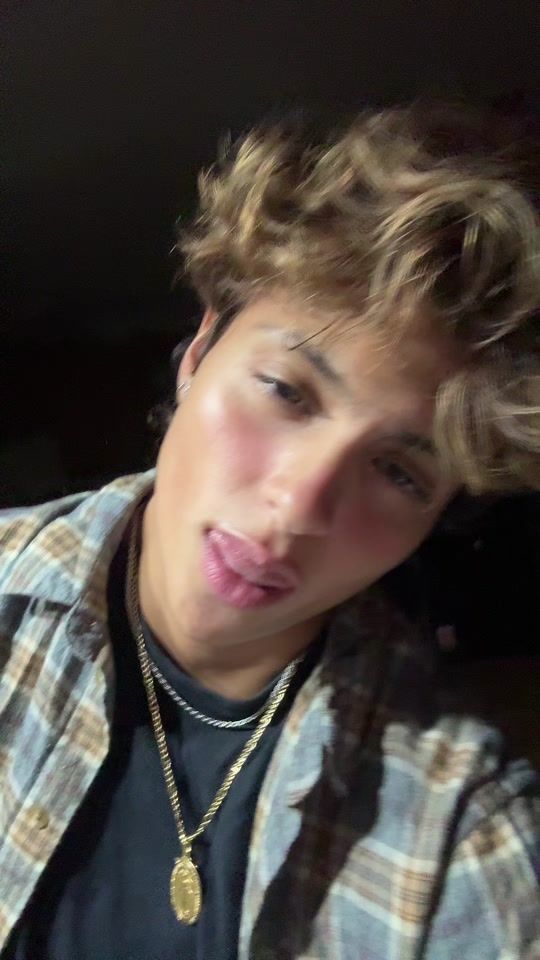 TikTok video thumbnail by amyquelal