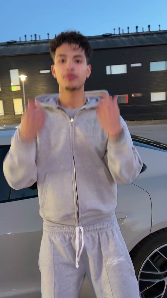 TikTok video thumbnail by elegant.fi