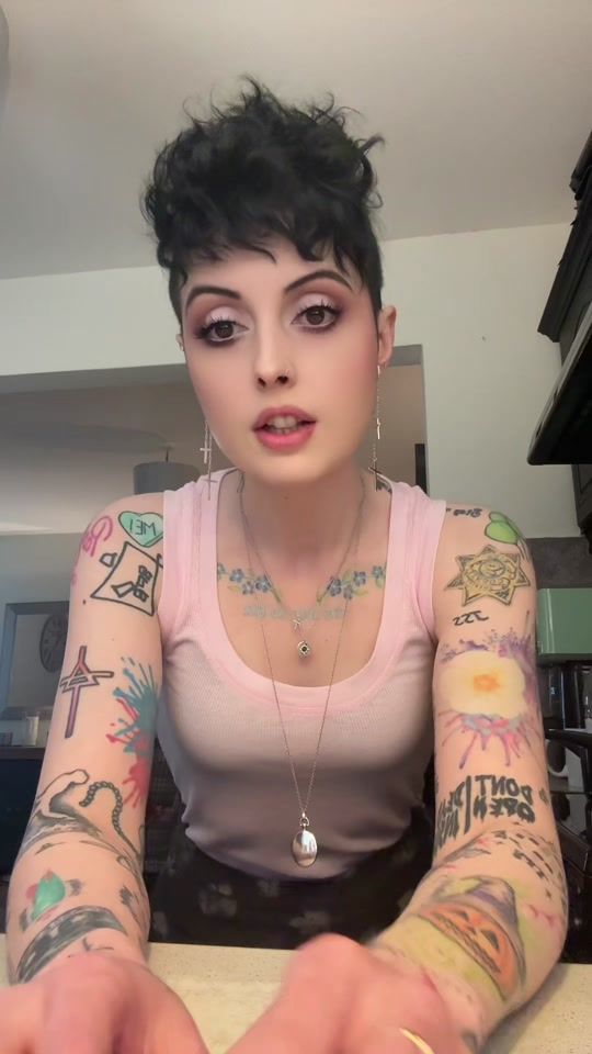 TikTok video thumbnail by katieshox