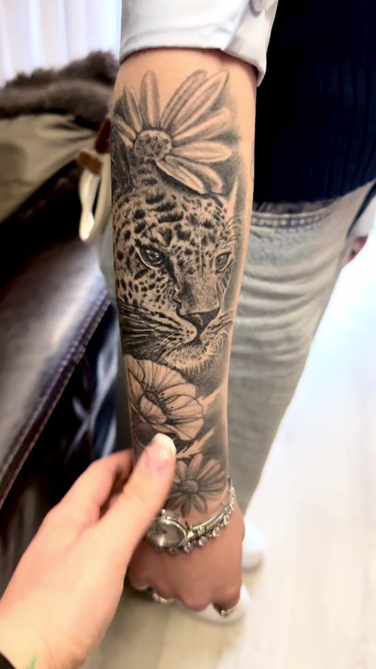 TikTok video thumbnail by inksfactortattoostudio