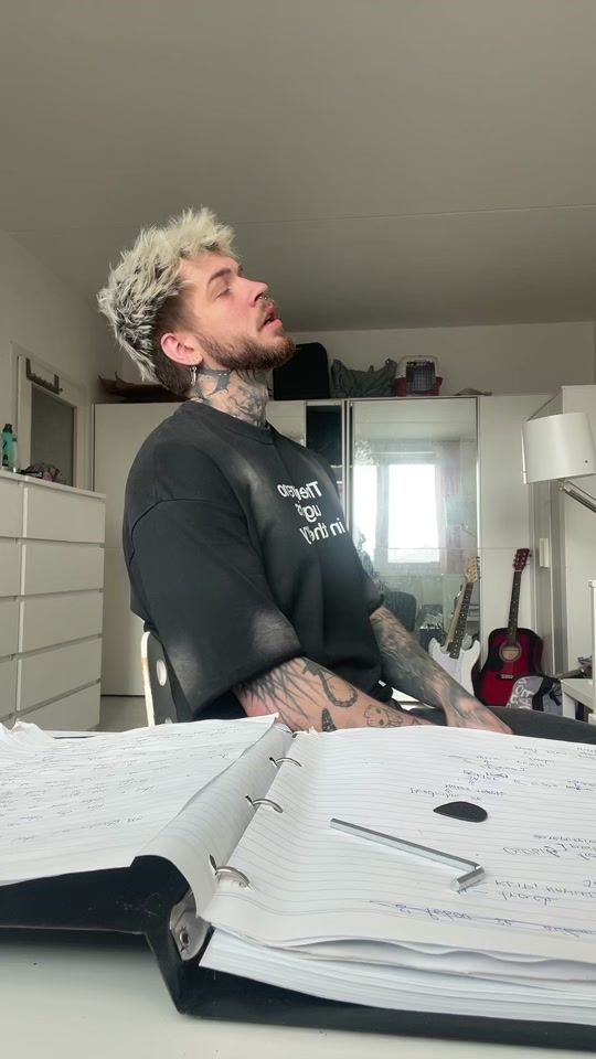 TikTok video thumbnail by _uglytom_