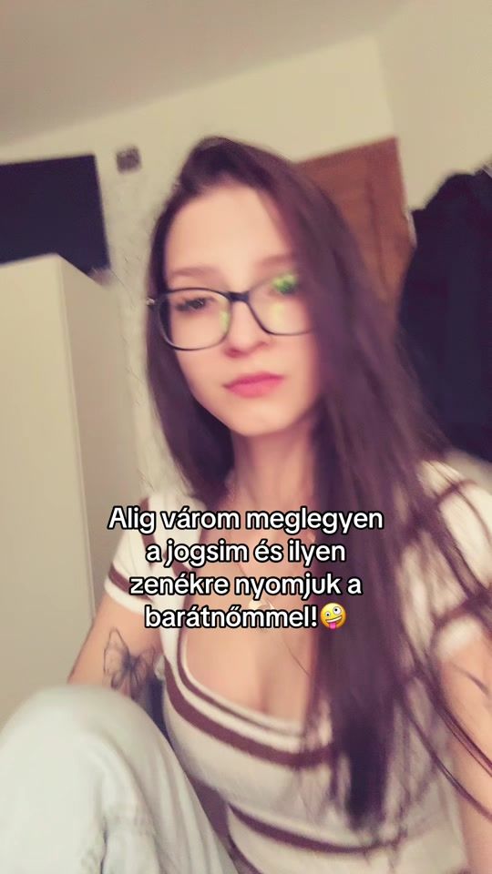 TikTok video thumbnail by vivien19._