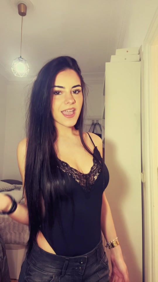 TikTok video thumbnail by carlottaacerdan