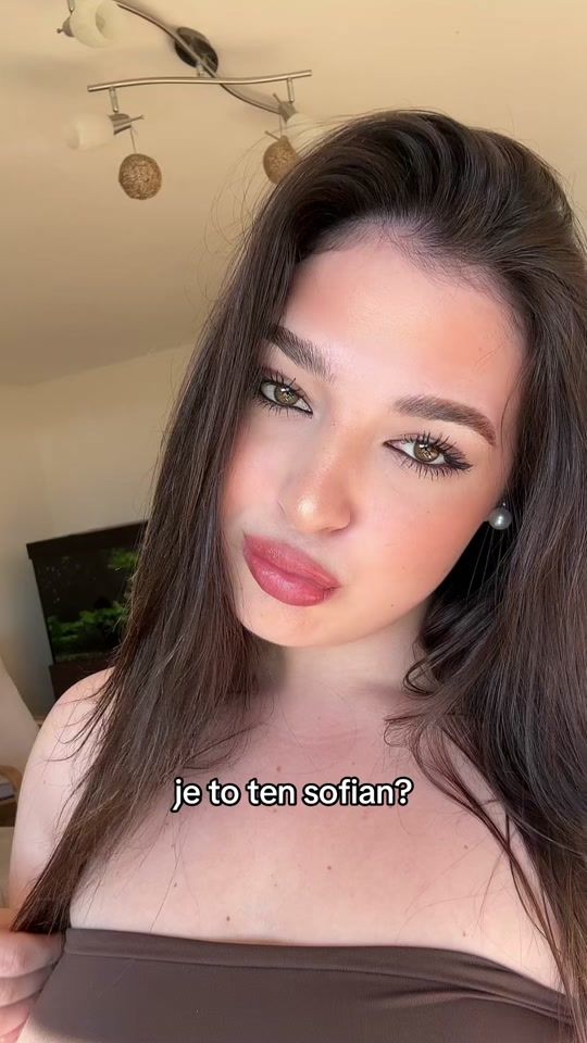TikTok video thumbnail by _kveliskova_