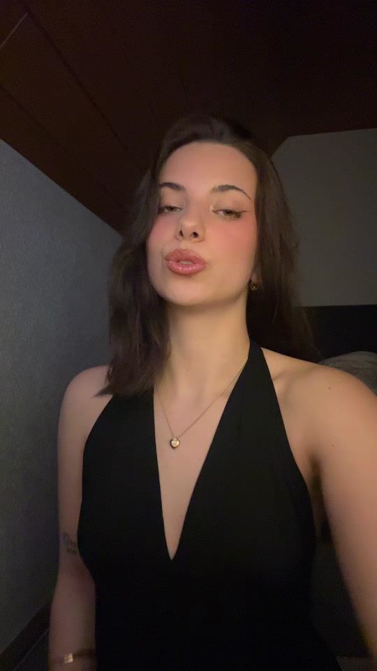 TikTok video thumbnail by leaaa_.04