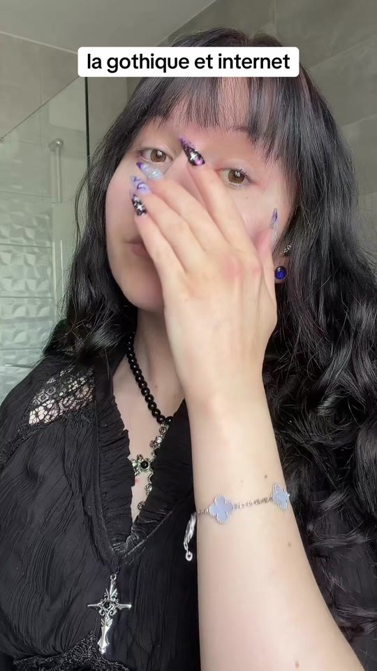 TikTok video thumbnail by lauradiator