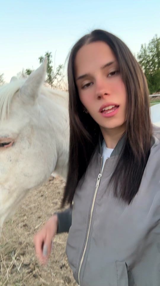 TikTok video thumbnail by _vivcsi_01
