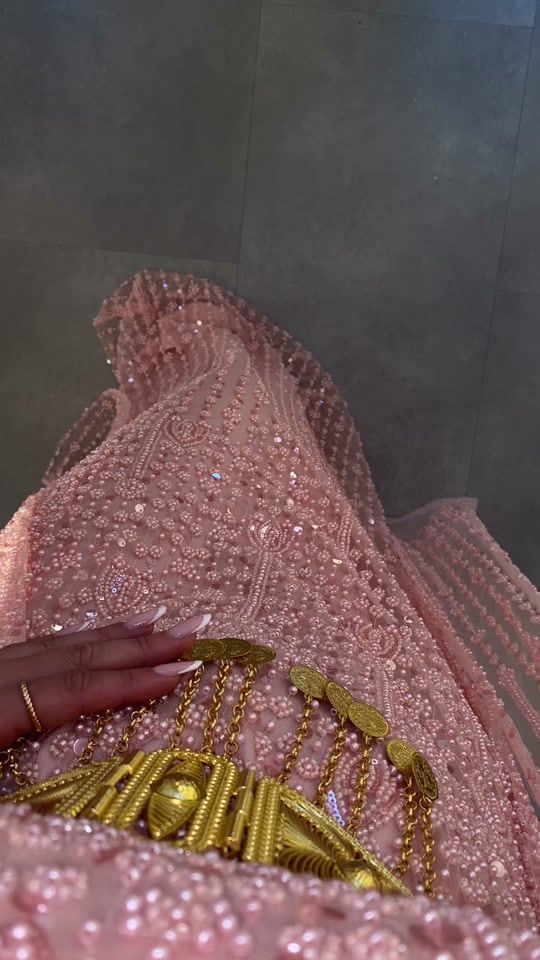 TikTok video thumbnail by artemisdress
