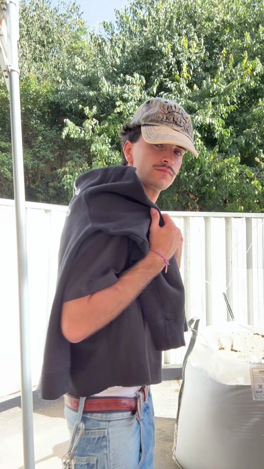 TikTok video thumbnail by b3rnardosenna