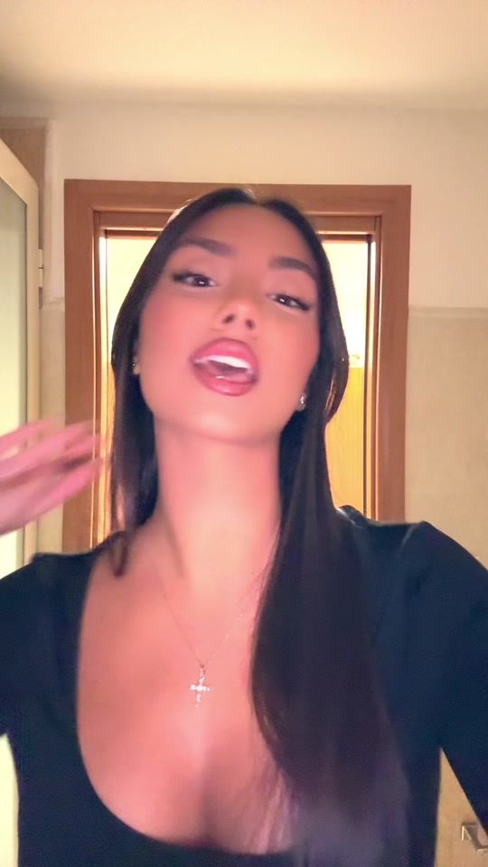 TikTok video thumbnail by klaudiabaiano_