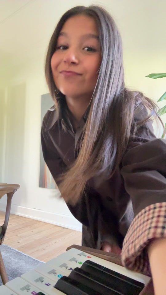 TikTok video thumbnail by eliseantoniat