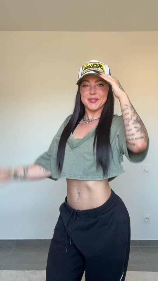 TikTok video thumbnail by camille_la_danseuse