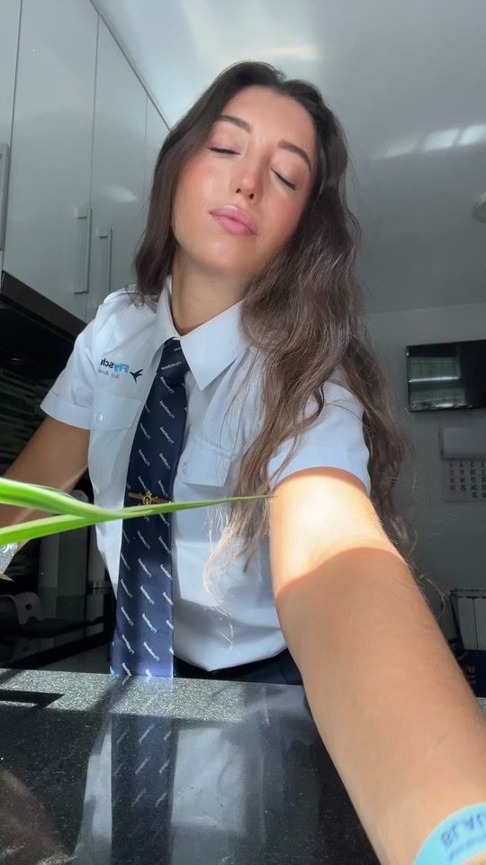 TikTok video thumbnail by vickyysaezz