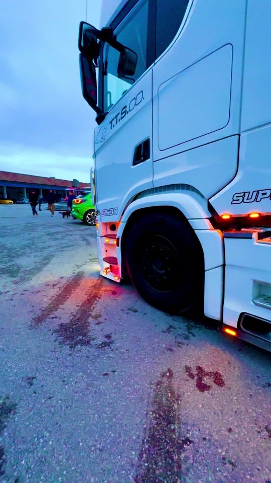 TikTok video thumbnail by truckenginejokers