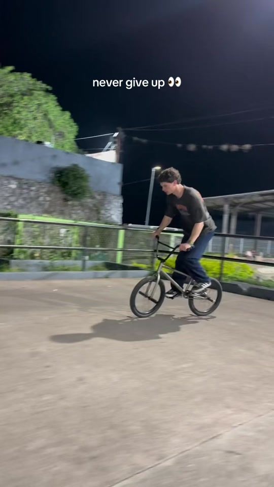 TikTok video thumbnail by julienbmx2