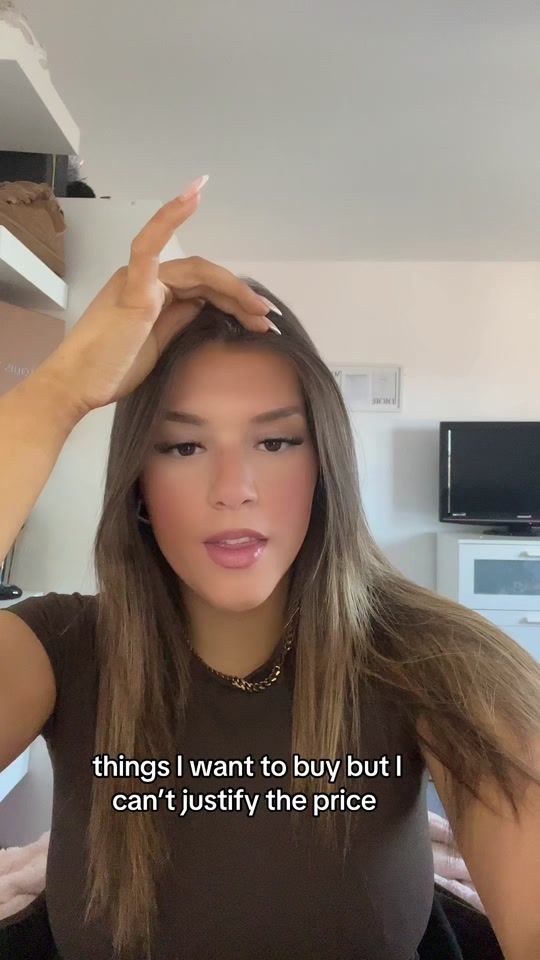 TikTok video thumbnail by chloeelsiemaher