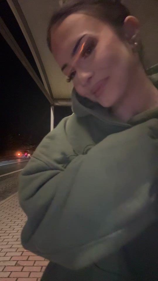 TikTok video thumbnail by _ch2r2_