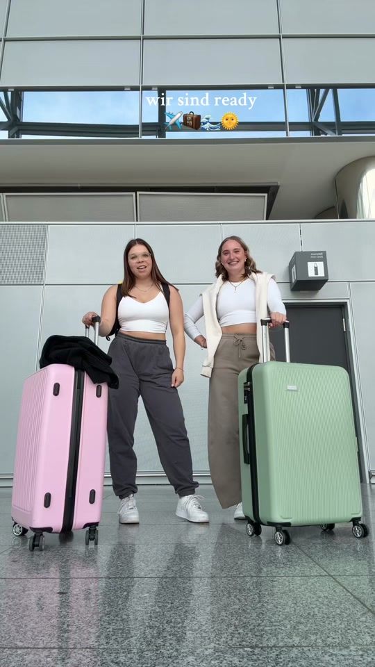 TikTok video thumbnail by leonieechantal