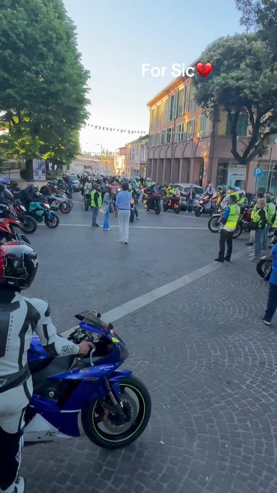 TikTok video thumbnail by tina_vr46