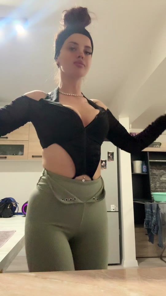 TikTok video thumbnail by eriknicoletaerik