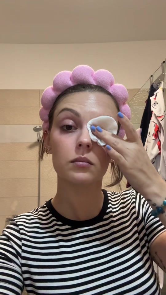 TikTok video thumbnail by simonannakarolina