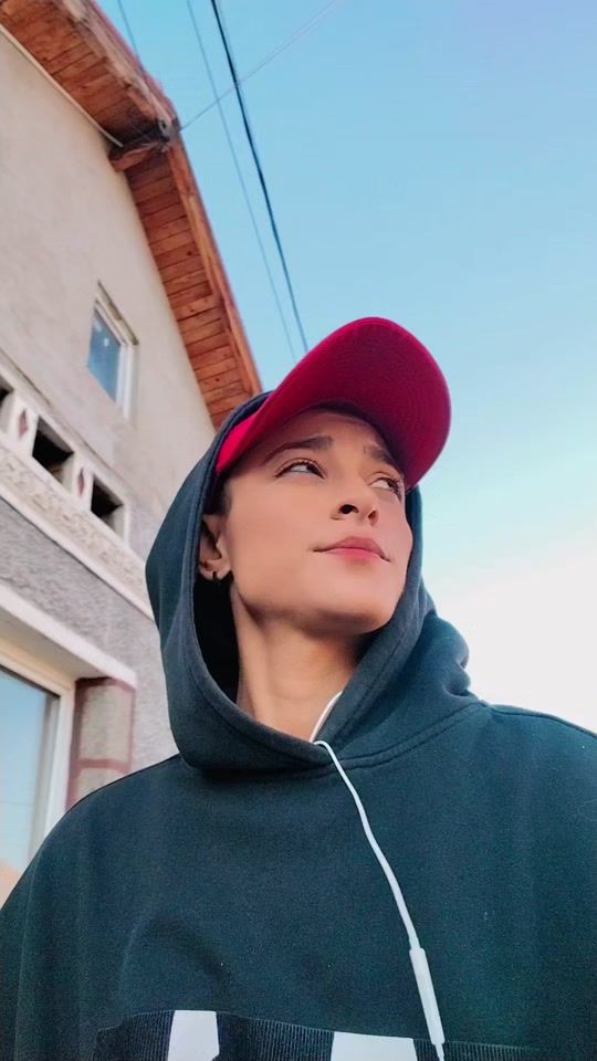 TikTok video thumbnail by lorenaa_stefaniaa