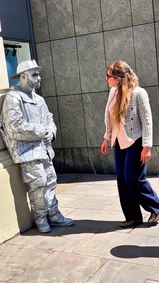 TikTok video thumbnail by silvermanstatueofficial