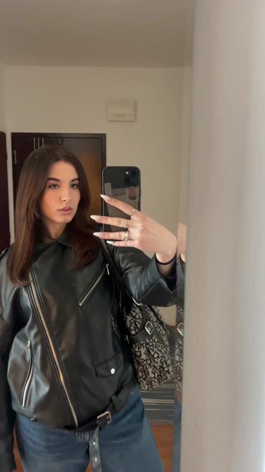 TikTok video thumbnail by eeellajda