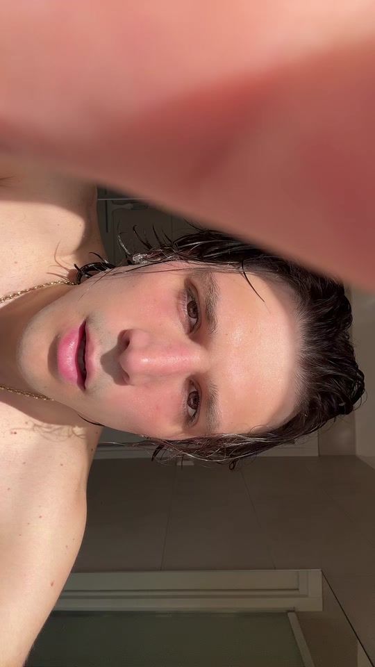 TikTok video thumbnail by vloggerxsempre