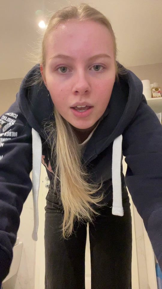 TikTok video thumbnail by helenexxx_
