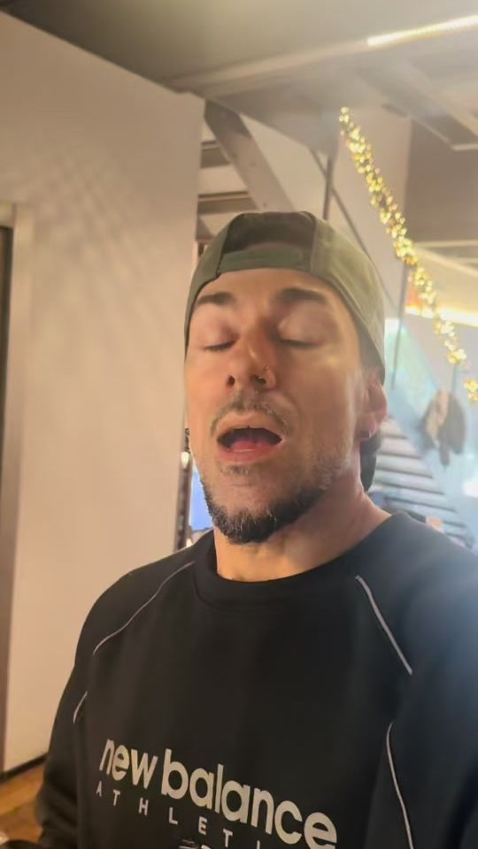 TikTok video thumbnail by emanuelloofficial