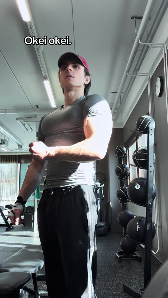 TikTok video thumbnail by miqules