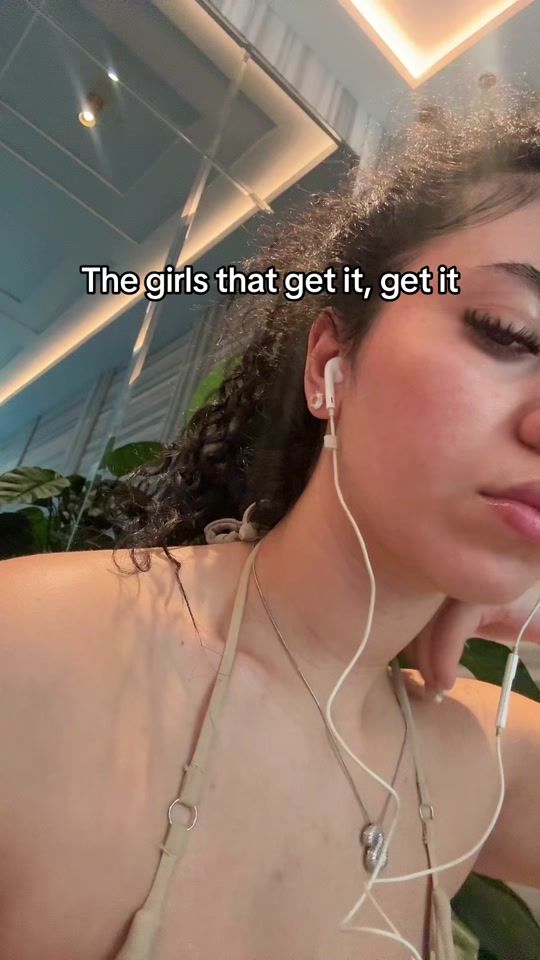 TikTok video thumbnail by 1amsabrina