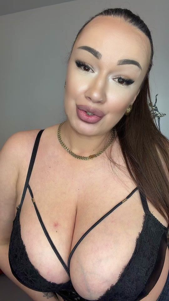 TikTok video thumbnail by bustylora4