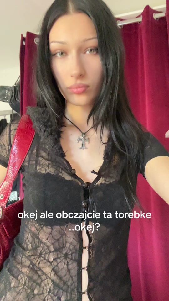 TikTok video thumbnail by karolinagdjx
